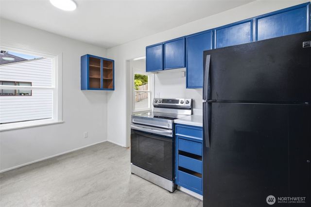 7212 S 128th Street, Seattle, WA 98178