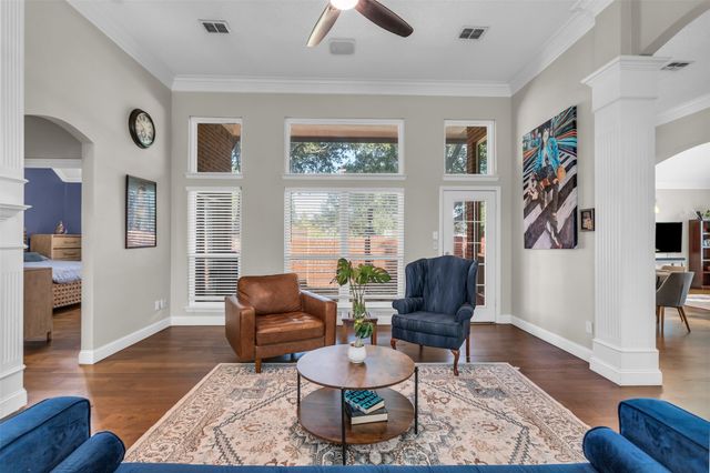 10319 Donley Drive, Irving, TX 75063