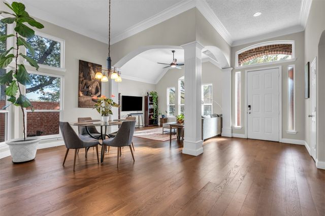 10319 Donley Drive, Irving, TX 75063