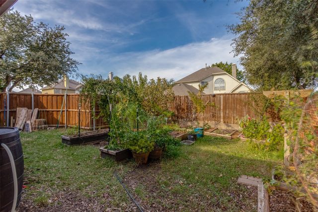 10319 Donley Drive, Irving, TX 75063