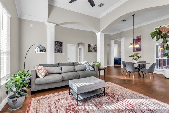 10319 Donley Drive, Irving, TX 75063