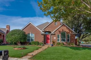 10319 Donley Drive, Irving, TX 75063