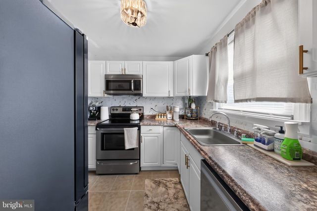 48 YALE AVE, New Castle, DE 19720