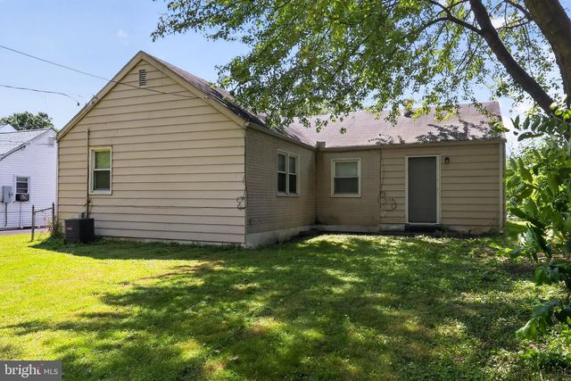 48 YALE AVE, New Castle, DE 19720