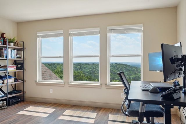 229 Yorktown Blvd, Kerrville, TX 78028