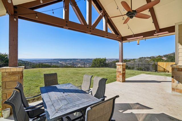 229 Yorktown Blvd, Kerrville, TX 78028