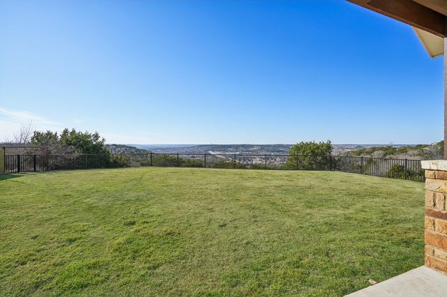 229 Yorktown Blvd, Kerrville, TX 78028