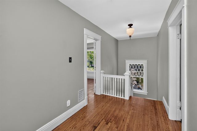 1131 22nd Street, Des Moines, IA 50311