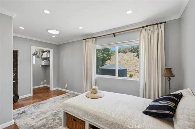 30668 Tick Canyon Rd, Canyon Country, CA 91387