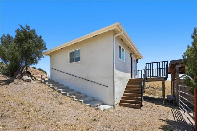 30668 Tick Canyon Rd, Canyon Country, CA 91387