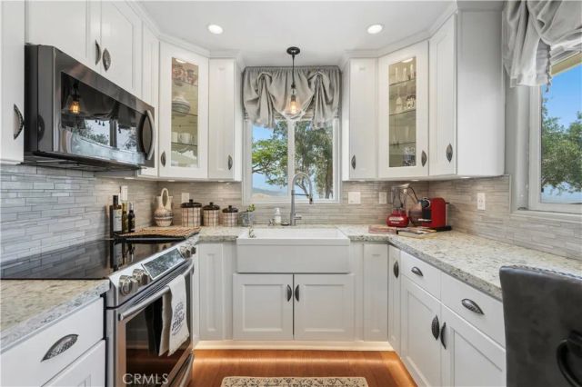 30668 Tick Canyon Rd, Canyon Country, CA 91387