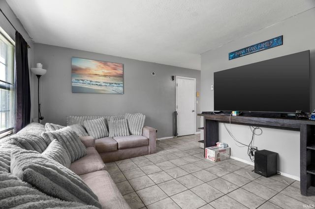 742 Clover Lane, Lafayette, IN 47905