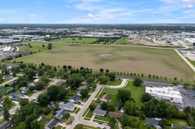 742 Clover Lane, Lafayette, IN 47905