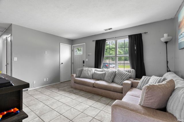742 Clover Lane, Lafayette, IN 47905