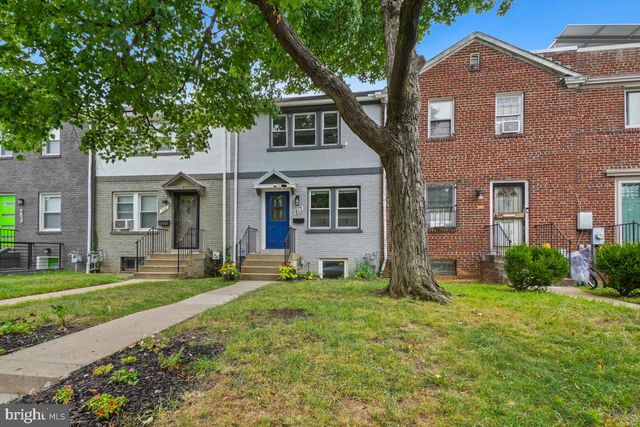 817 20TH ST NE, Washington, DC 20002