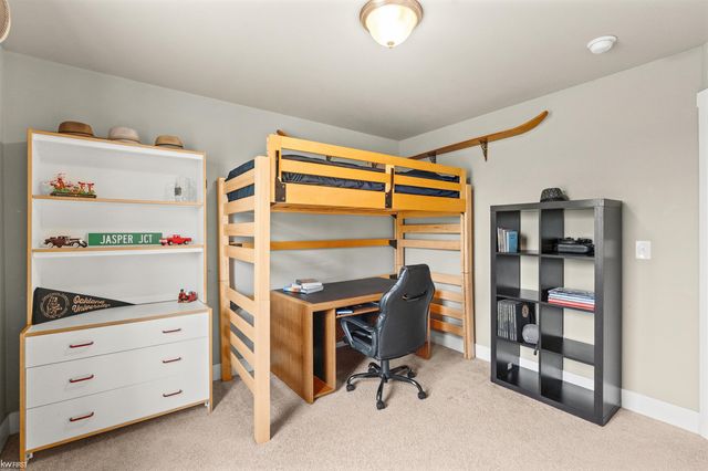 16589 Bedington Drive, Linden, MI 48451