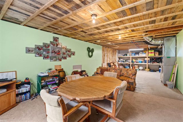 16589 Bedington Drive, Linden, MI 48451