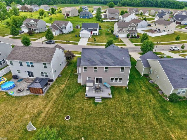 16589 Bedington Drive, Linden, MI 48451