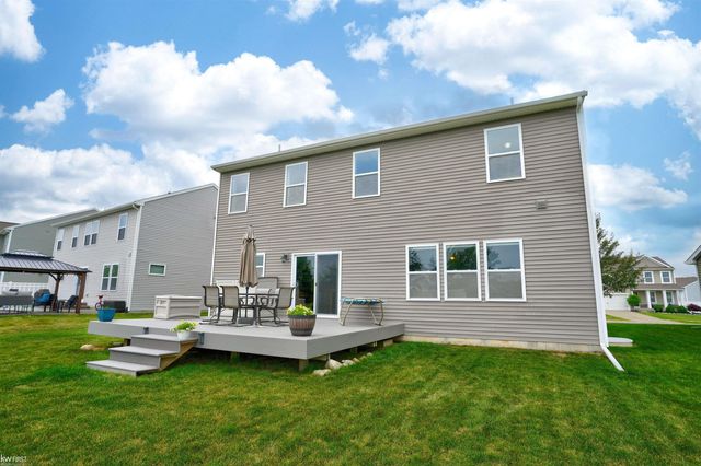 16589 Bedington Drive, Linden, MI 48451