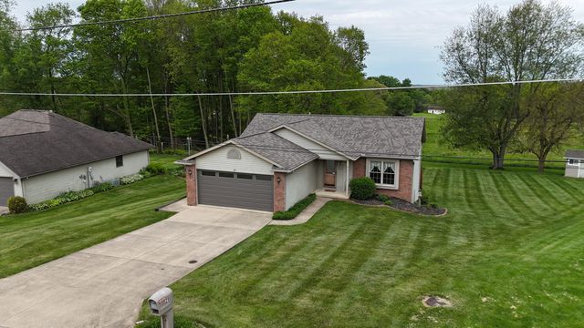 29 Longitude Drive, Mount Vernon, OH 43050