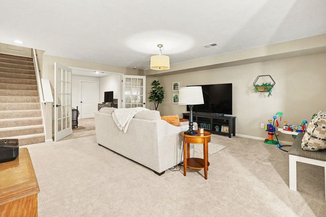 1088 Cobblestone Road, Holland, MI 49423
