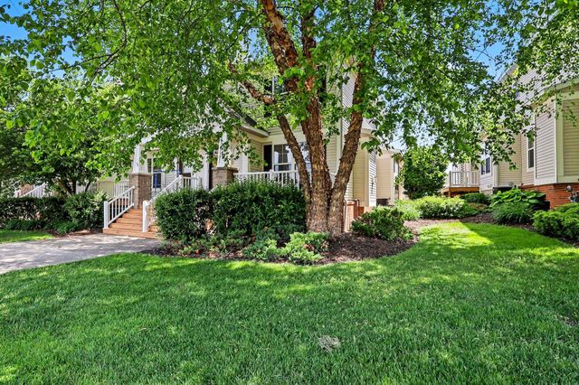 1088 Cobblestone Road, Holland, MI 49423