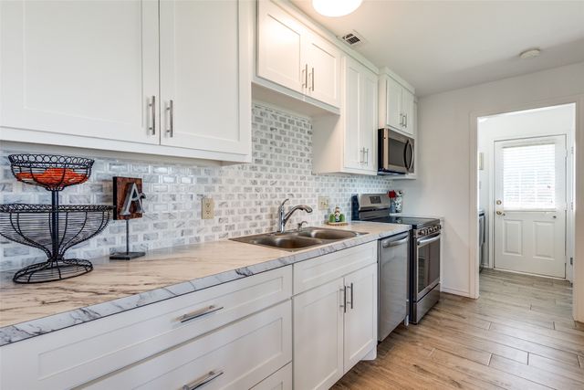 162 Aztec Drive, Mabank, TX 75156