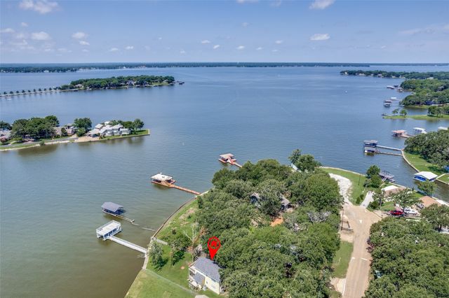 162 Aztec Drive, Mabank, TX 75156