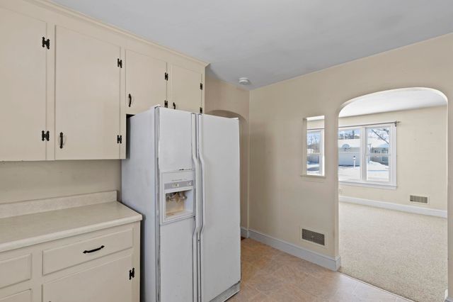 3 Henrietta Street, Rochester, NH 03867