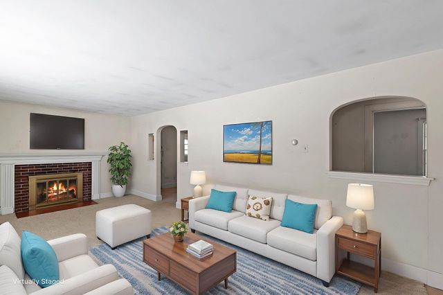 3 Henrietta Street, Rochester, NH 03867