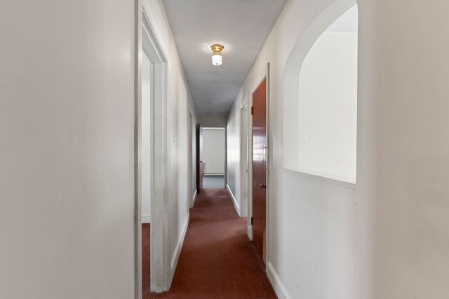 3 Henrietta Street, Rochester, NH 03867