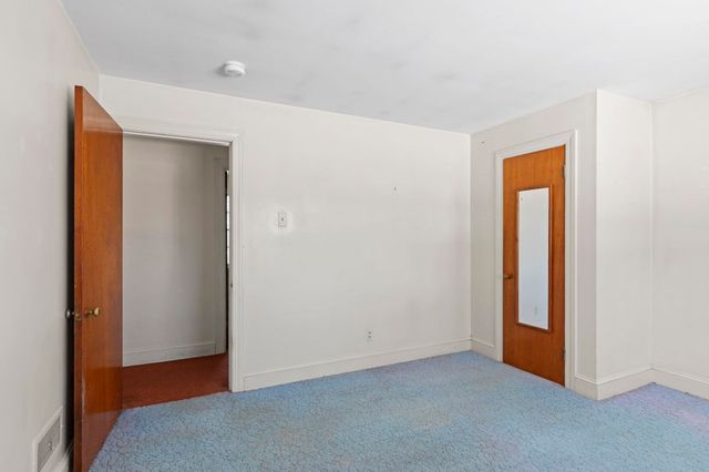 3 Henrietta Street, Rochester, NH 03867