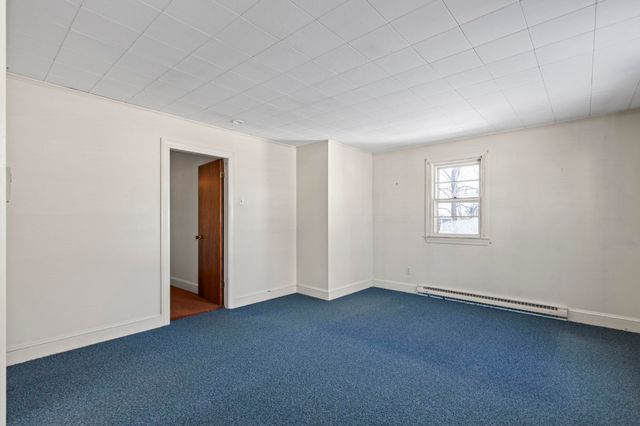 3 Henrietta Street, Rochester, NH 03867