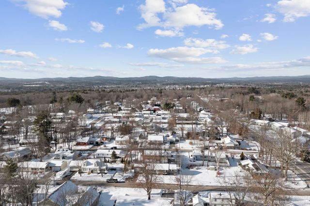 3 Henrietta Street, Rochester, NH 03867