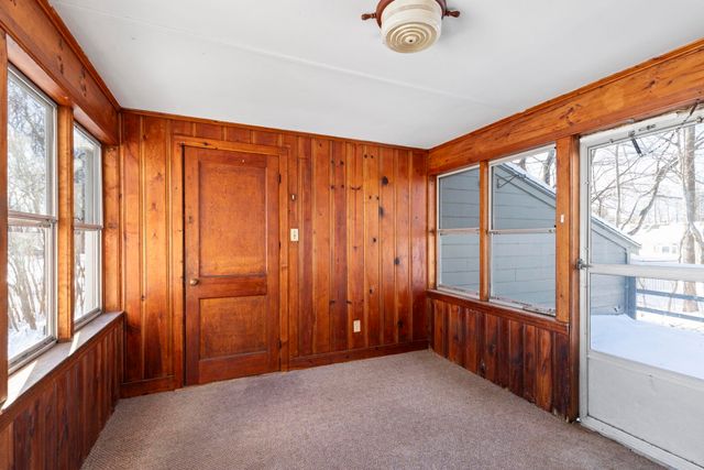 3 Henrietta Street, Rochester, NH 03867