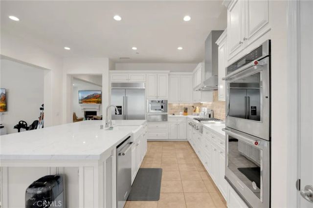 412 Conway Court, Glendora, CA 91741