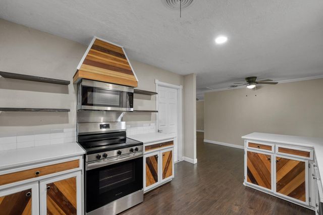 13544 Northshore Loop, Conroe, TX 77304