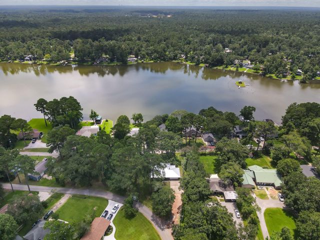 13544 Northshore Loop, Conroe, TX 77304