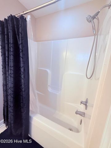 3255 Doug Drive, Kinston, NC 28504