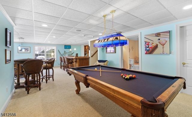 5 Surrey Ln, Washington Twp., NJ 07853