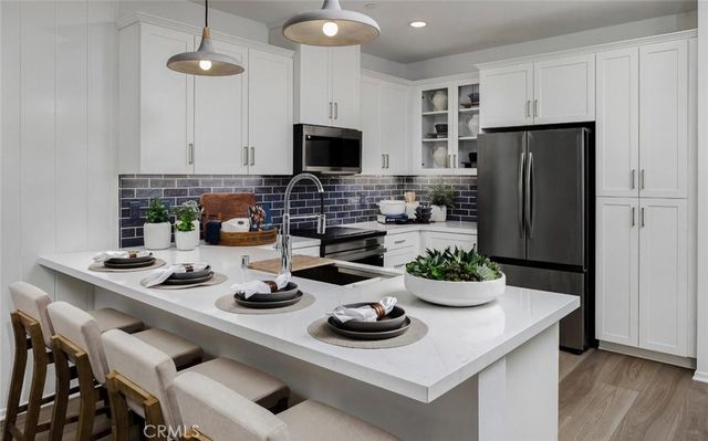 3928 E. BUCKNELL PASEO, Ontario, CA 91761