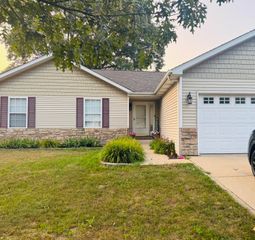6458 Monument Avenue, Portage, IN 46368