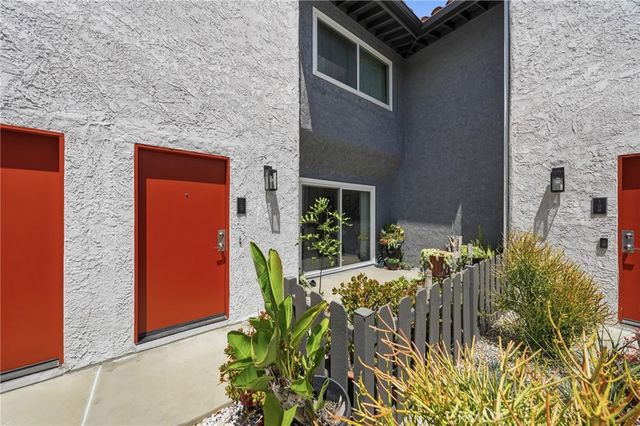 21728 Grace Avenue 107, Carson, CA 90745
