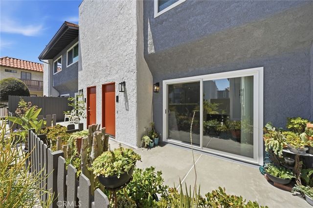 21728 Grace Avenue 107, Carson, CA 90745
