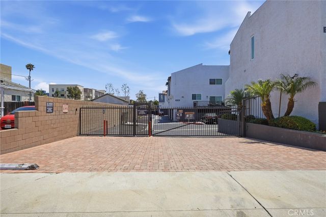 21728 Grace Avenue 107, Carson, CA 90745