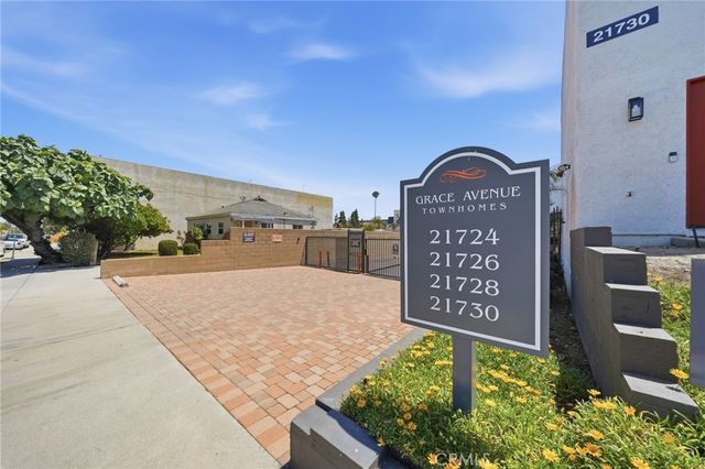 21728 Grace Avenue 107, Carson, CA 90745