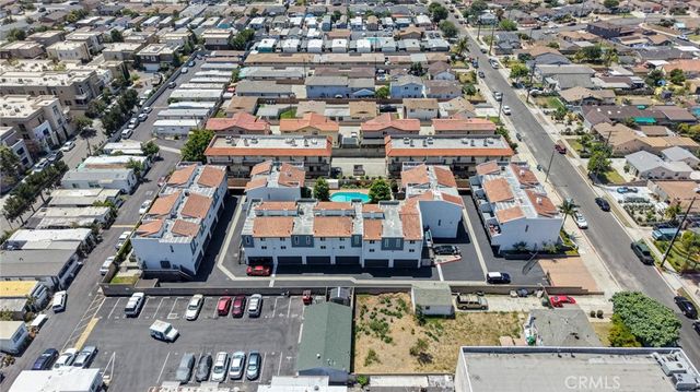 21728 Grace Avenue 107, Carson, CA 90745
