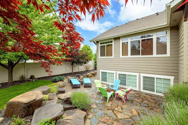 5908 N Bridget Rd, Spokane, WA 99208