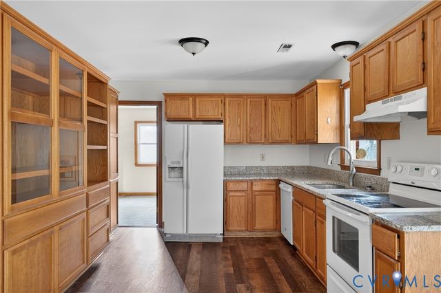 10217 Ridgerun Rd, Chesterfield, VA 23832