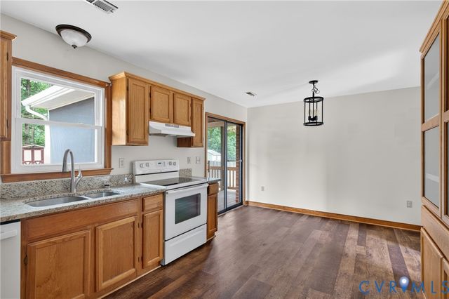 10217 Ridgerun Rd, Chesterfield, VA 23832